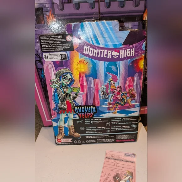 Monster High Ghoulia Yelps G3 Release, New In The Box- Missing shoes!! - Picture 4 of 6